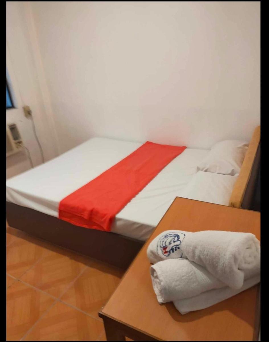 Auzone Inn Budget Hometel Daraga  Exteriör bild